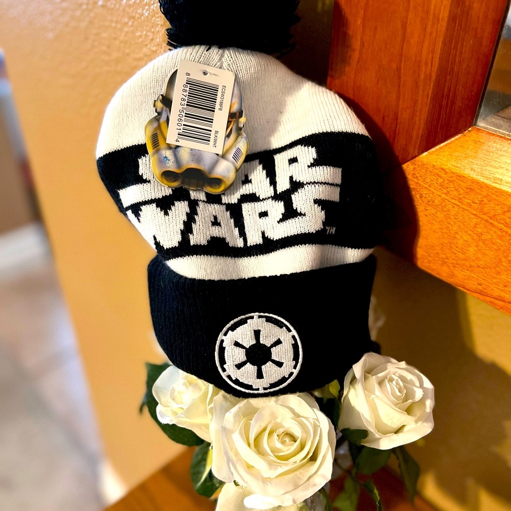 💕🌼 NWT Star Wars Beanie boys - Picture 4 of 4